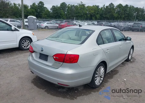 2011 Volkswagen Jetta 2.5L Sel из США, поврежденный, VIN 3VWLX7AJ1BM307361